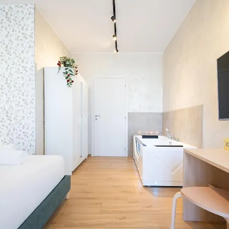 Suiteheart Boutique With Private Jacuzzi Appartement Turijn