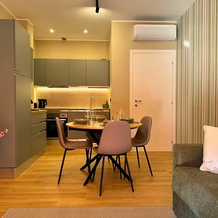 Suiteheart Private Jacuzzi *