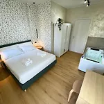 Suiteheart Private Jacuzzi Daire Torino